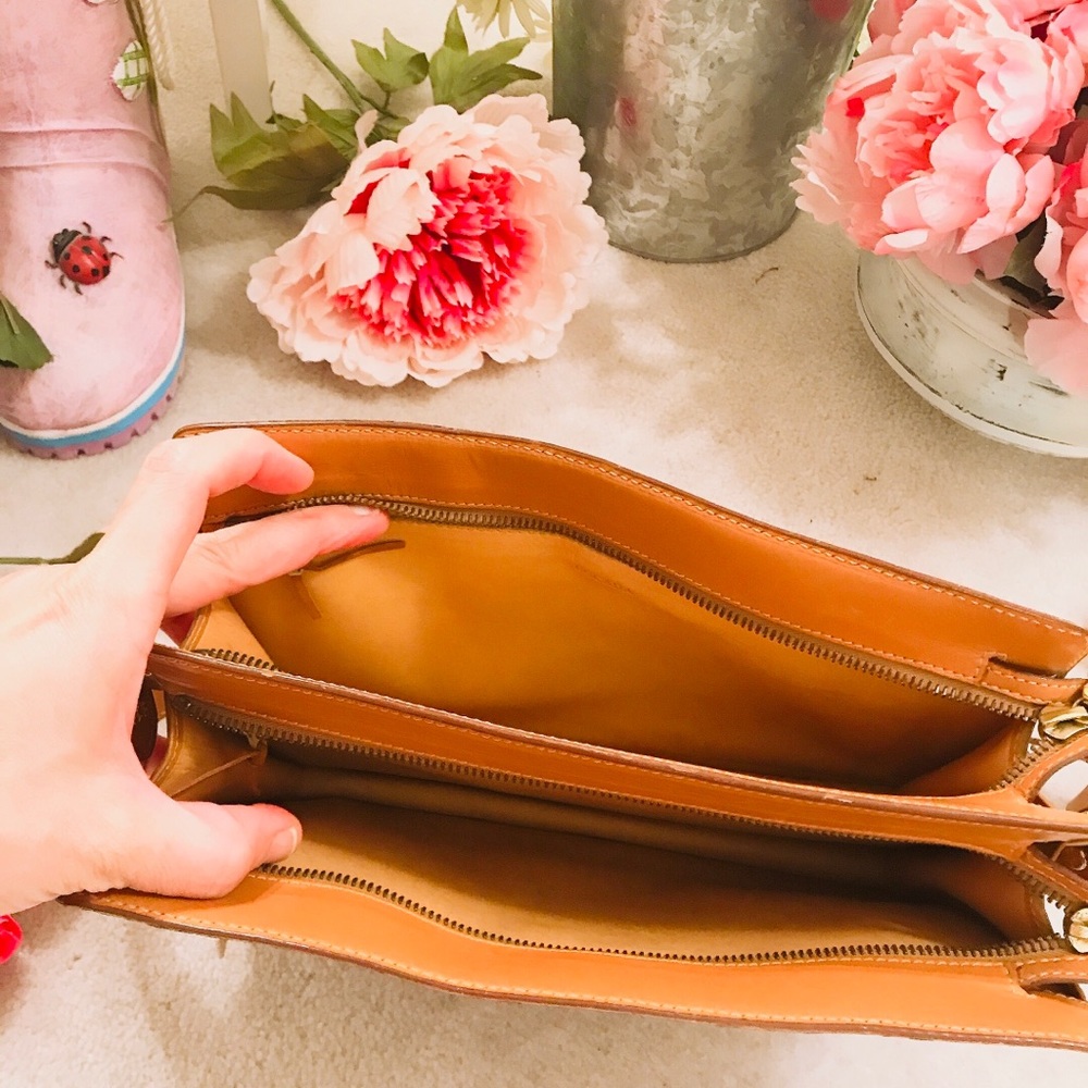 ESCADA Handbag - Picture 4 of 8
